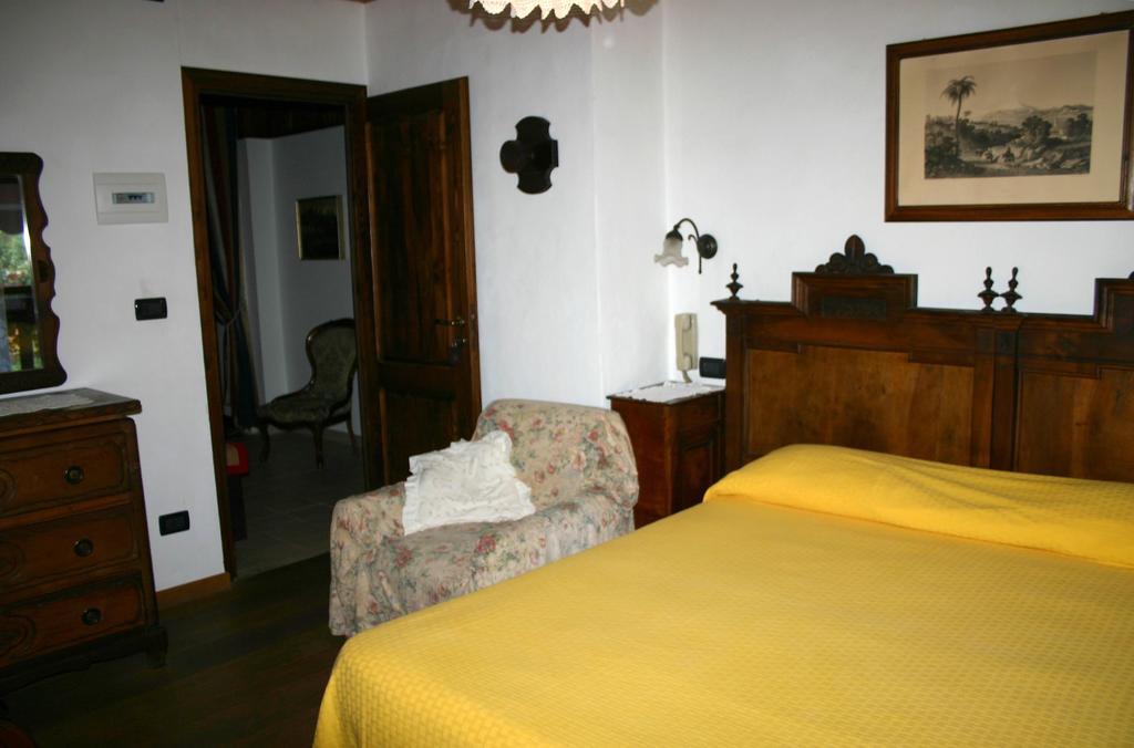 Albergo Martinet Vernante Oda fotoğraf