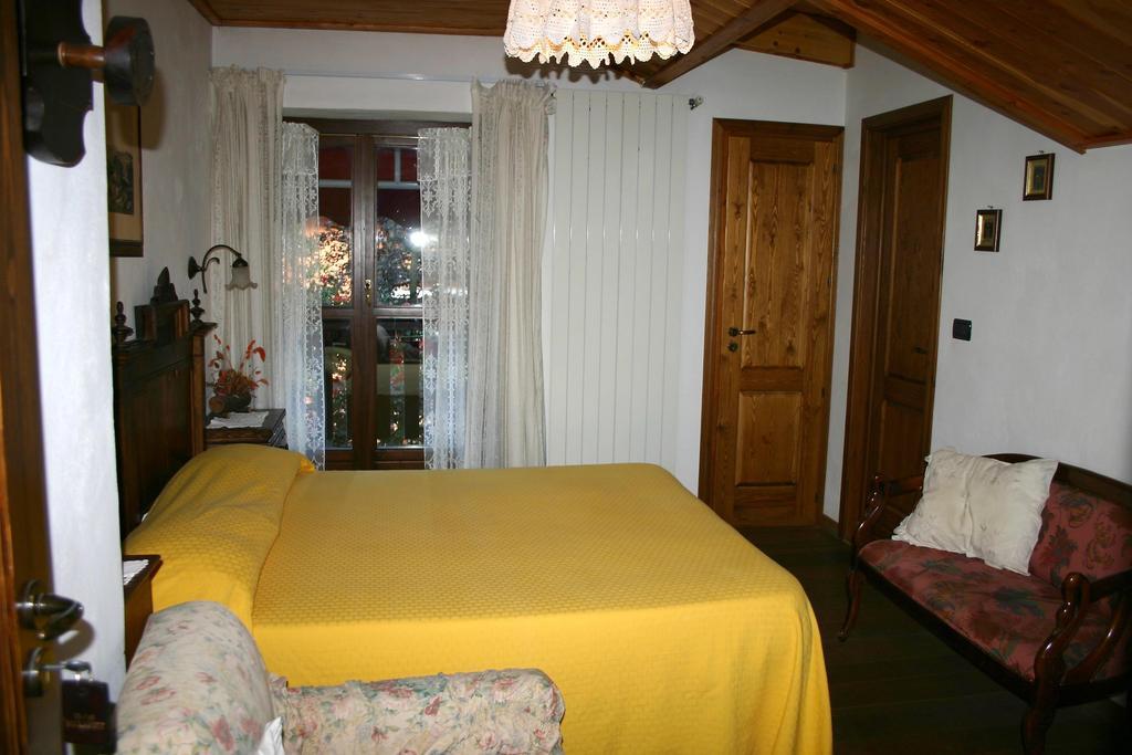 Albergo Martinet Vernante Oda fotoğraf