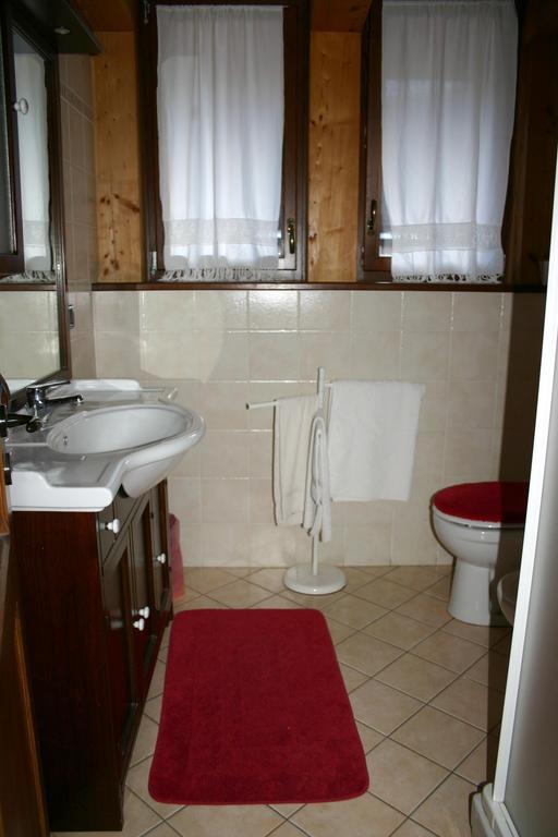 Albergo Martinet Vernante Oda fotoğraf